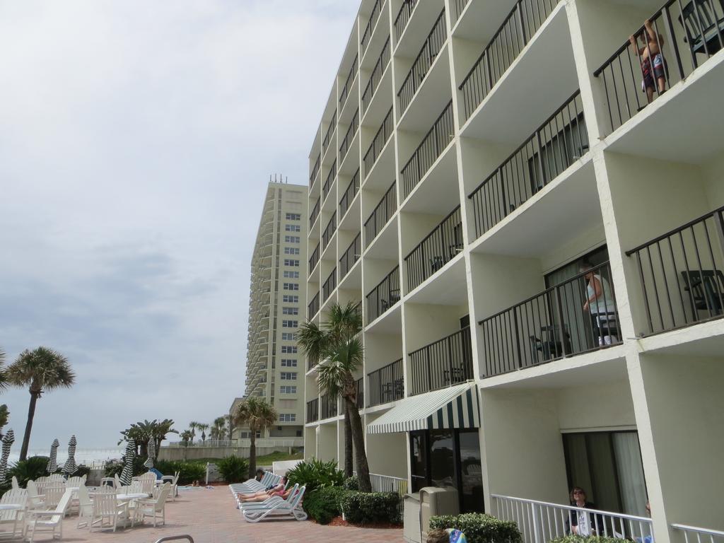 Days Inn By Wyndham Daytona Oceanfront Daytona Beach Exterior foto